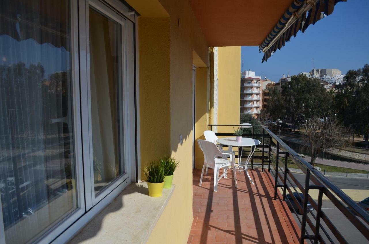Primera Linea En Playa Sur. Plaza Constitucion Peñíscola Εξωτερικό φωτογραφία